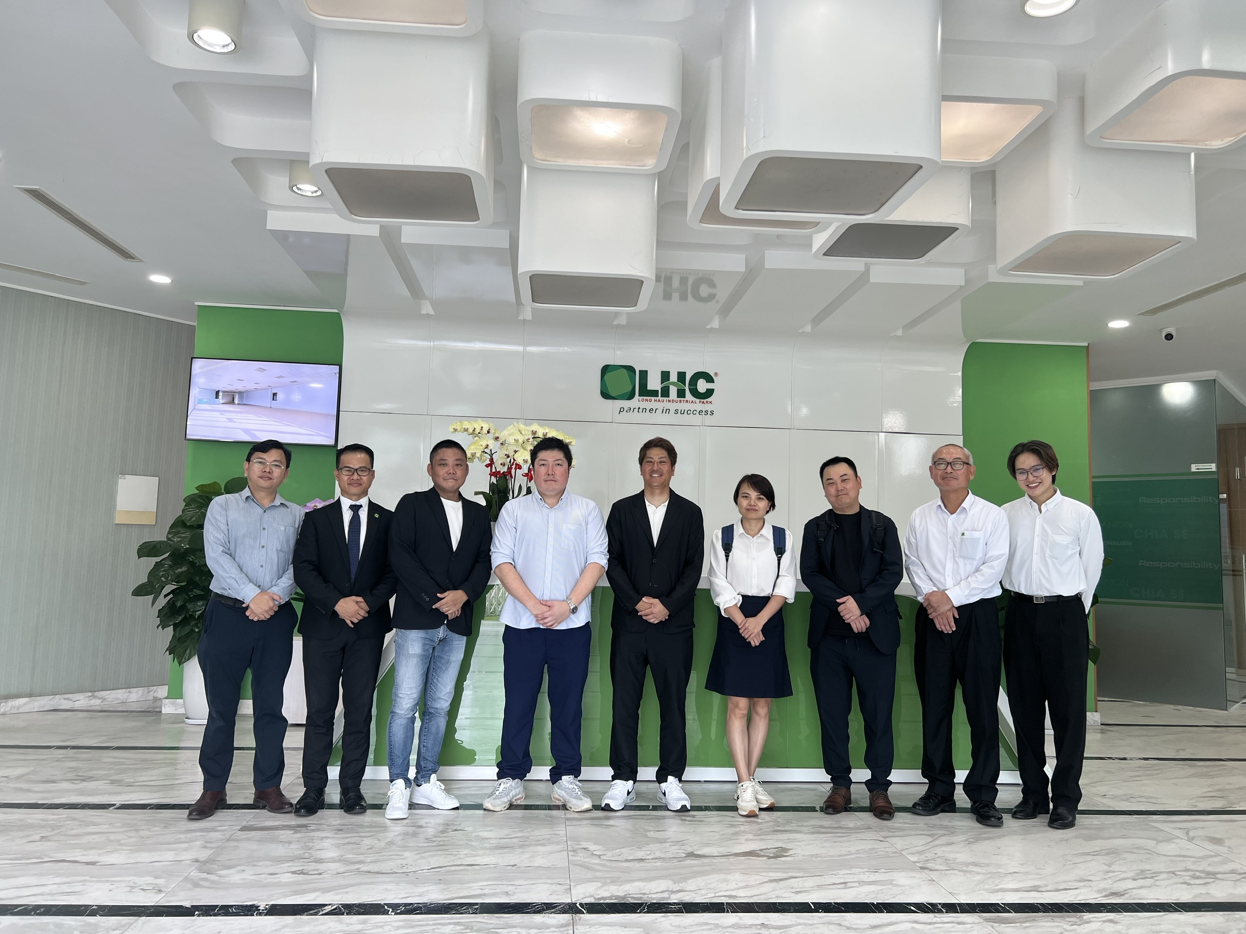 Hoạt động tư vấn đầu tư Bất động sản và Xây dựng